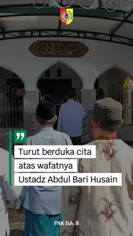 Innalillahi wa inna ilaihi raji'un. Turut berduka cita atas wafatnya Ustadz Abdul Bari Husain, Penasehat Masjid Al Istiqomah serta Mantan Ketua Jamiyyatul Qurra Walhuffad Kabupaten Jember. Semoga amal ibadah beliau diterima di sisi Allah SWT dan keluarga yang ditinggalkan diberikan ketabahan.