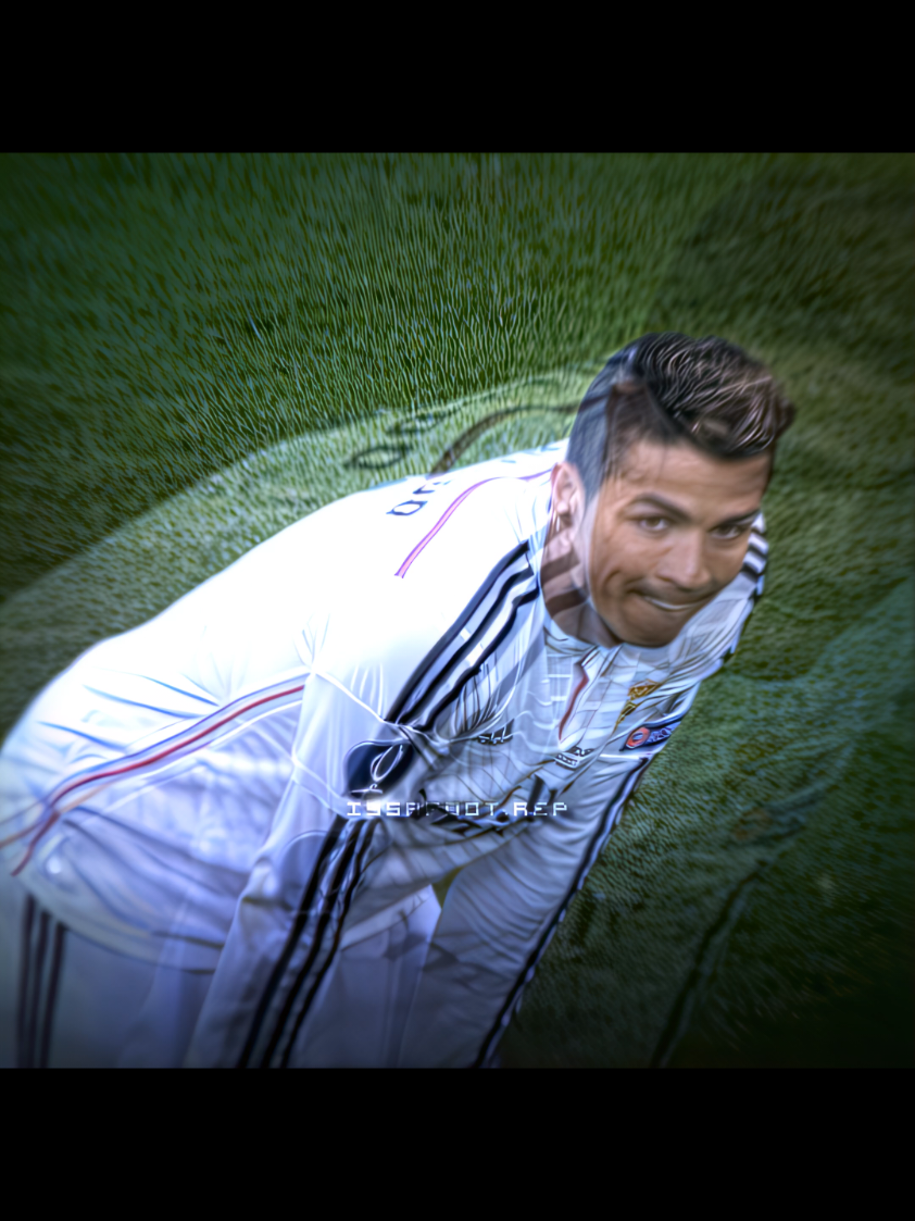 POSTERBOY 🔥😝 || #cristianoronaldo #cr7 #cristiano #edit #4k #aftereffects #portugal #realmadrid #manchesterunited 