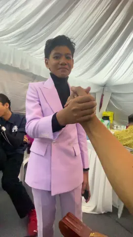 Perjalanan @AMAD🌟 di Temasya Oghang Kedah.. nervous tu ada.. Alhamdulillah Allah permudahkan segala urusan Amad.. Sebab Amad nyanyi pakai hati🥺 Congrats Amad😉  I’m proud of you Amad💜@sitinursairahtarudin_new 