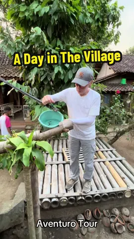 A day in the village, trying something new!😎 #aventurotour #aventuro #borobudursunrise #javatour #javatrip #villagetour #javavillage #cyclingtours #borobudurcycling 