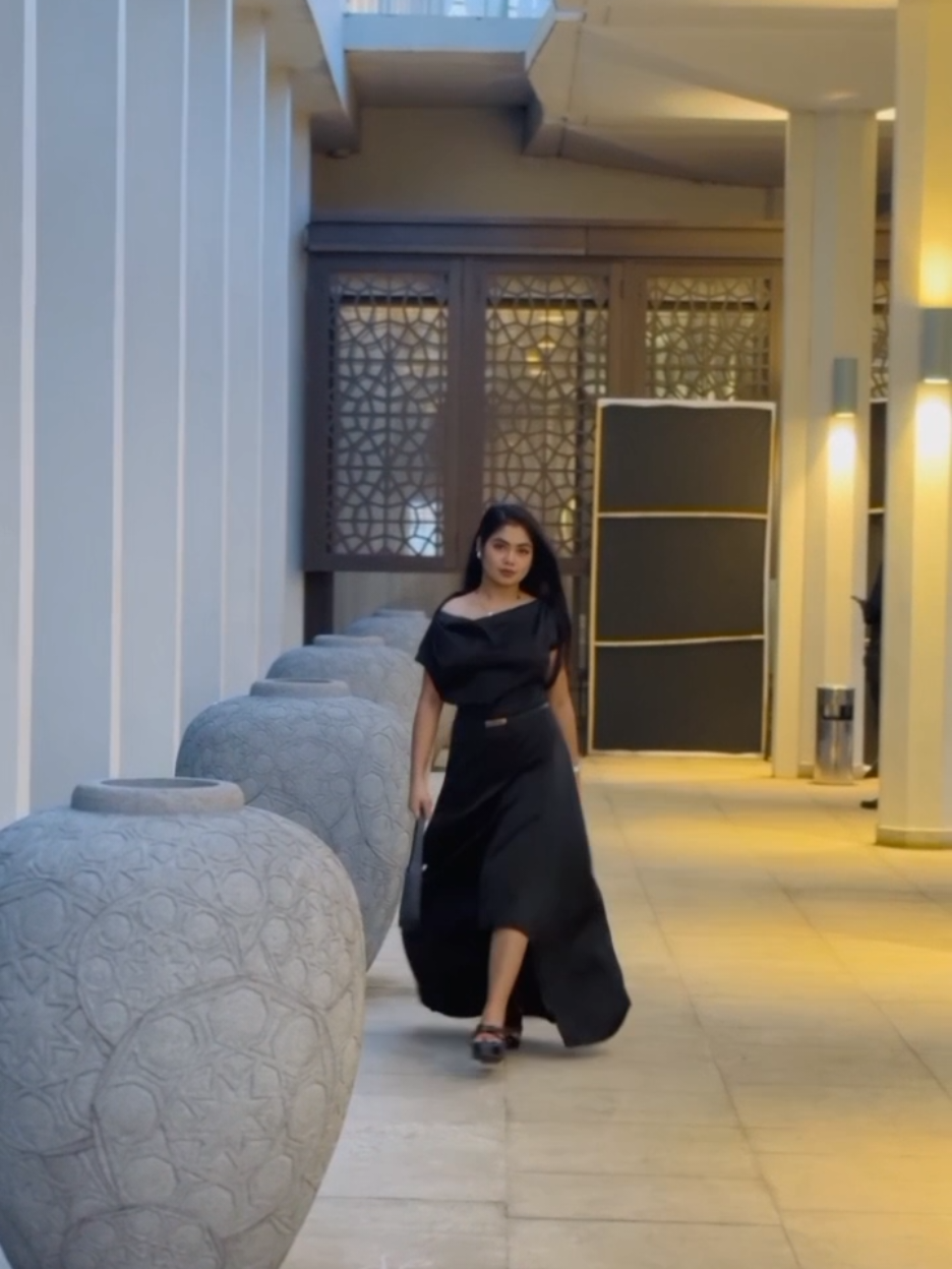 Out of reach 🖤  #bdtiktok #foryou #fypシ #0324mytest #teamtiktokbd #Love #CapCut 