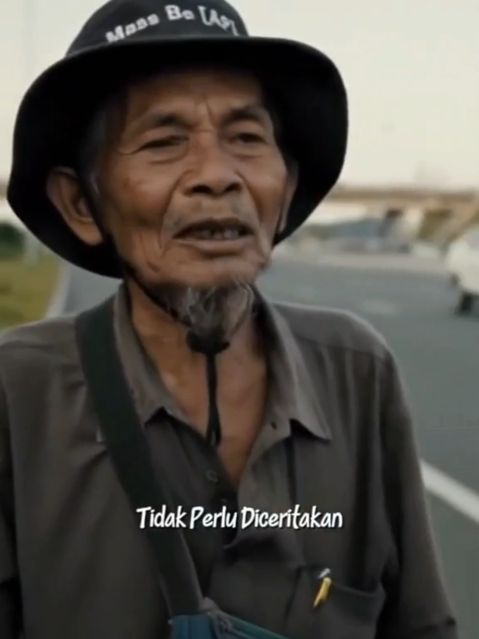 cukup dirasakan, tidak perlu diceritakan 🙂 #templatelirik #overlaylirik #fyp 