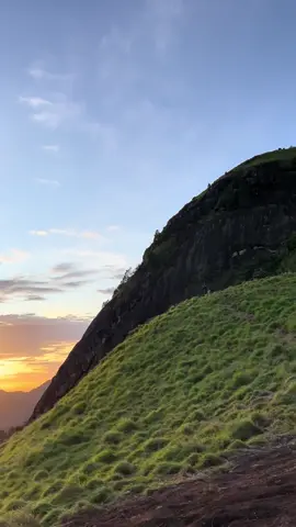 #bukitbatuputri🍃⛰️ #bukitbatuputri #explore #alam #bukitbatuputrilahat #keindahanalam #sabana 