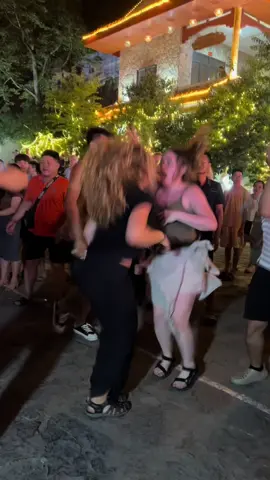 Nhạc Việt đánh đổ Dân Tây thật các bác ạ :) #Hunghagiang #xuhuong #hagiang #tuyetyeuthuongremix 