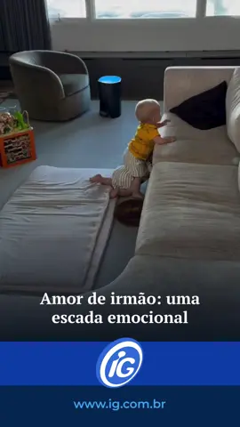 É sobre apoio, parceria… e uma leve pisadinha na cabeça. Quem tem irmão sabe: o amor é grande, mas o jeitinho é questionável. 👣💥 🔗 Veja as notícias do Portal iG e acesse o Canal do Whatsapp no Link da Bio 📲 📹 Reprodução / @5dudesandadood #PortaliG #Maternidade #fofura #Amordeirmãos