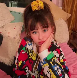 her best era | #malinaweissman #2018 #2019 #indie #asoue #desventurasemserie #violetbaudelaire #aseriesofunfortunateevents #malinaweissmanedit 