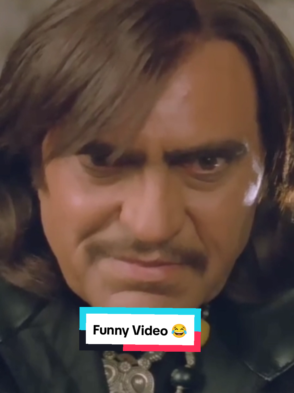 chacha dara funny video#foryoupage #foryou #amrishpuri #trending #funnyvideos #atifbaloch 