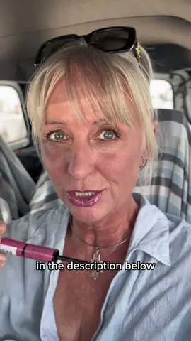 The best lipstick for mature lips with lines and wrinkles.  Product: SHINE LOUD ‘Trophy Life’  @NYX Professional Makeup  #matureskin #maturebeauty #over40women #finelinesandwrinkles 