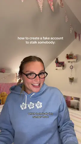 I’ve watched so many episodes of catfish I know the common mistakes 👩🏼‍💻 #catfishing #stalkerromance #staytoxic #comedy #satire 