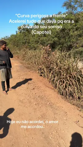 Foi só uma capotada misteriosa 😂😂