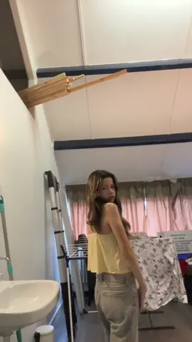 Bril vergeten😞🤦🏽‍♀️ @𝐹𝒶𝓈𝒽𝒾ℴ𝓃 𝐵𝒶𝒷ℯ𝓈🌟🪽 #fashionbabes #nextmodel #fyp #viral #butteryellow 