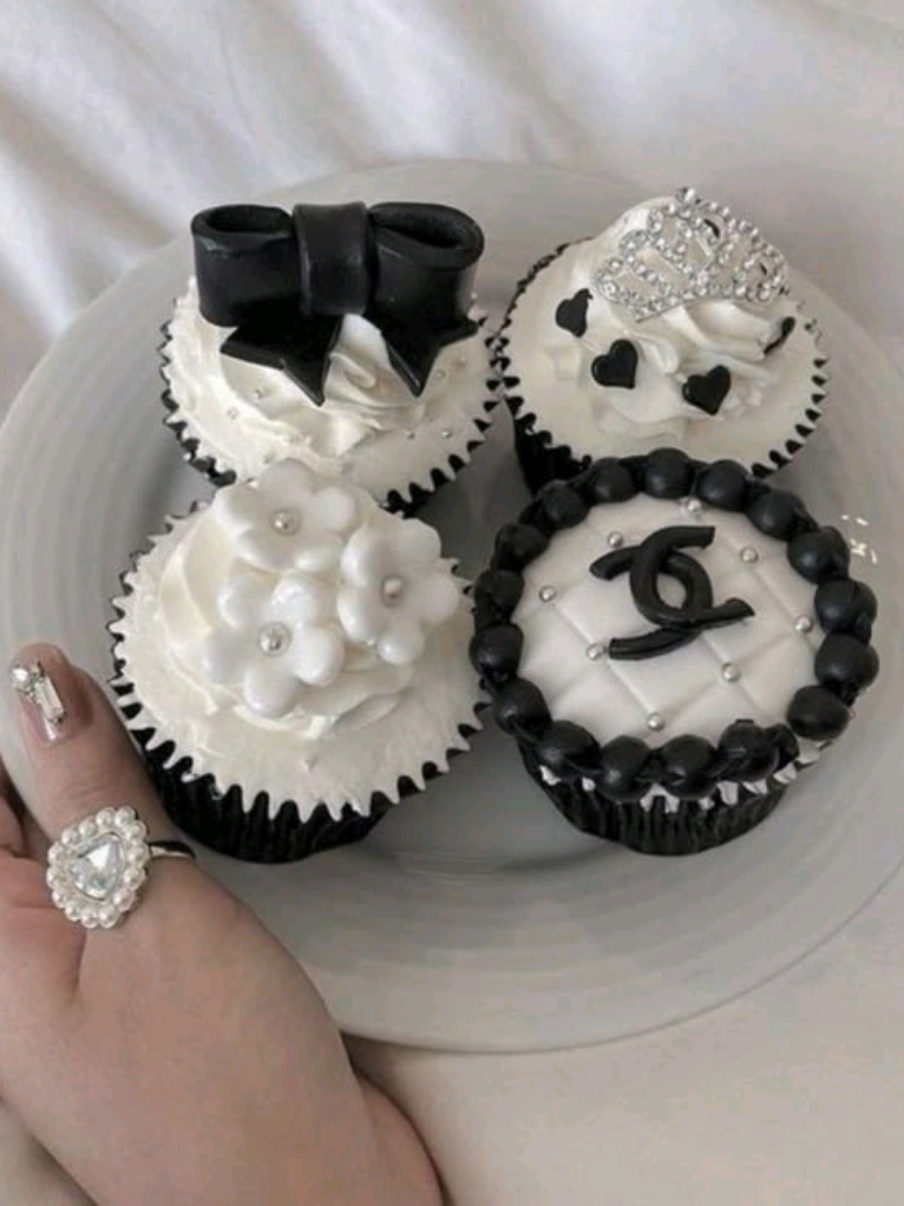 aslinda karımın tum sac renkleri güzeldi ama pembe bi baskaydi🫰🏻🫰🏻 #pinkselle #giselle #aeri #aespa #cikolataliicilek #aerikalpcileek  illit best gg, jennie lazy, blackpink flop (hepsi kesfet içinn) #f74 #sadd_97 #fyppppppppppppppppppppppp #yagizaasigimdeyincekesfetoluyomus #blimy_chocolate 