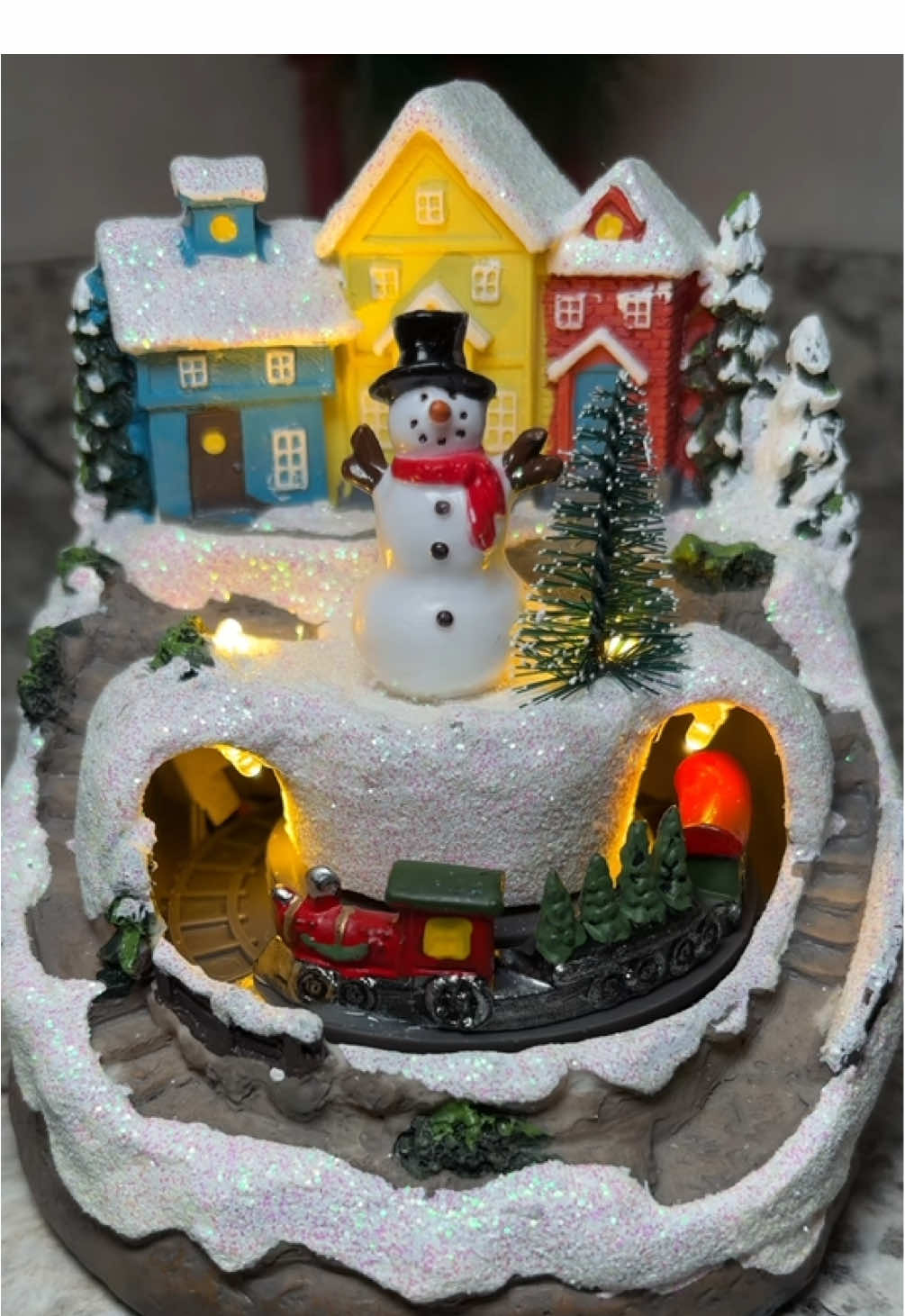 Having a Christmas snow globe village is so nostalgic! #christmassnowglobe #christmasvillege #christmasnistalgia #christmasdecor #christmastime 