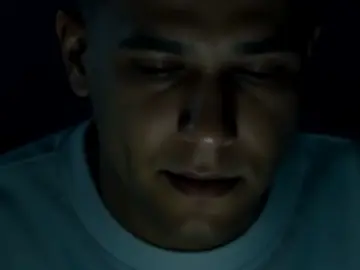 اه والله عندك حق الناس اللي بنحبهم يجرحو ويخونو بقلبهم 💔🤦🏻#sasa #صاصا #كروان #عصام_صاصا_الكروان🖤🎤 #صاصا_المجال🕊️🖤 