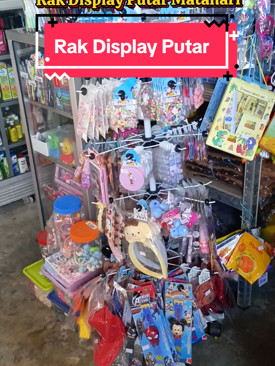 Rak Display putar matahari 7 susun, cocok untuk display jualan aksesoris. Ada juga bangtan dan stoppernya juga loh... #raksusun #rakdisplayputar #displayputar #displayaksesoris #hangtagaksesoris #stopperbulat 