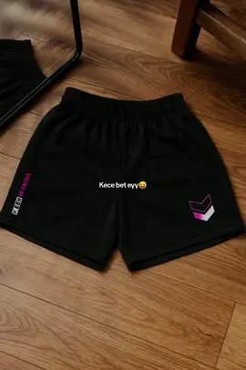 Rekomendasi celana kece untuk santai 🥶#tiktokshop #celanakece #celanapria #promo #celanapendek 