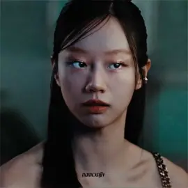 I'm a lesbian for her #leehyeri #friendlyrivalry #yoojeyi #seulgi #kdrama #gl #gledit #hyerisubin #friendlyrivalryedit #bl #edit #goviraltiktok @TikTok 