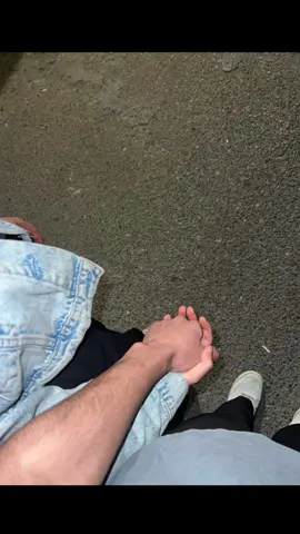 لحد يتهجم اخويه الي بالفيديو 🤍✨#CapCut #M #foryou #اكسبلور #الشعب_الصيني_ماله_حل #ترند #لايك #viral #العراق🇮🇶 #وحدي_ 