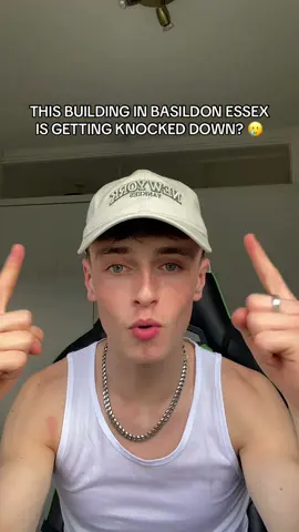 Not the empire state building of Basildon! 😤 Love it or hate it 💙 #essex #basildon #iconic 