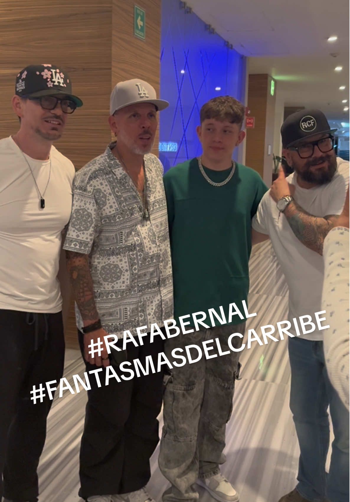 #RafaBernal @rafabernal @casagroovie @anrentertainment @almar_ent En pleno grabación #estreno#fy #fyp #parati #paratiiiiiiiiiiiiiiiiiiiiiiiiiiiiiii #grabacion #artistsoftiktok #musica #Canción #viral #rafabernal #rafabernal🔥🔥🔥🔥🔥 #rafacolombia #tiktokcolombia #rafabernalcolombia #rafabernal🔥 #artistatiktok #colombia #mexico @Fantasmas Del Caribe #fantasmasdelcaribe #fantasmas 