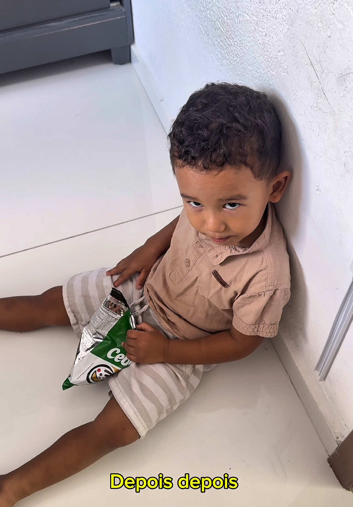 Theo sempre se supera kkkkk