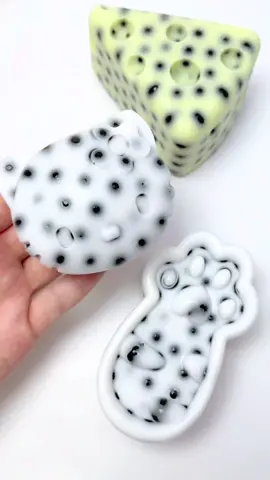 Hello kitty 🐱 Cheese 🧀 Cat PAWS🐾 #asmr #immersive #obsessive #satisfy #decompression #stressball #handmadeball #sleep 