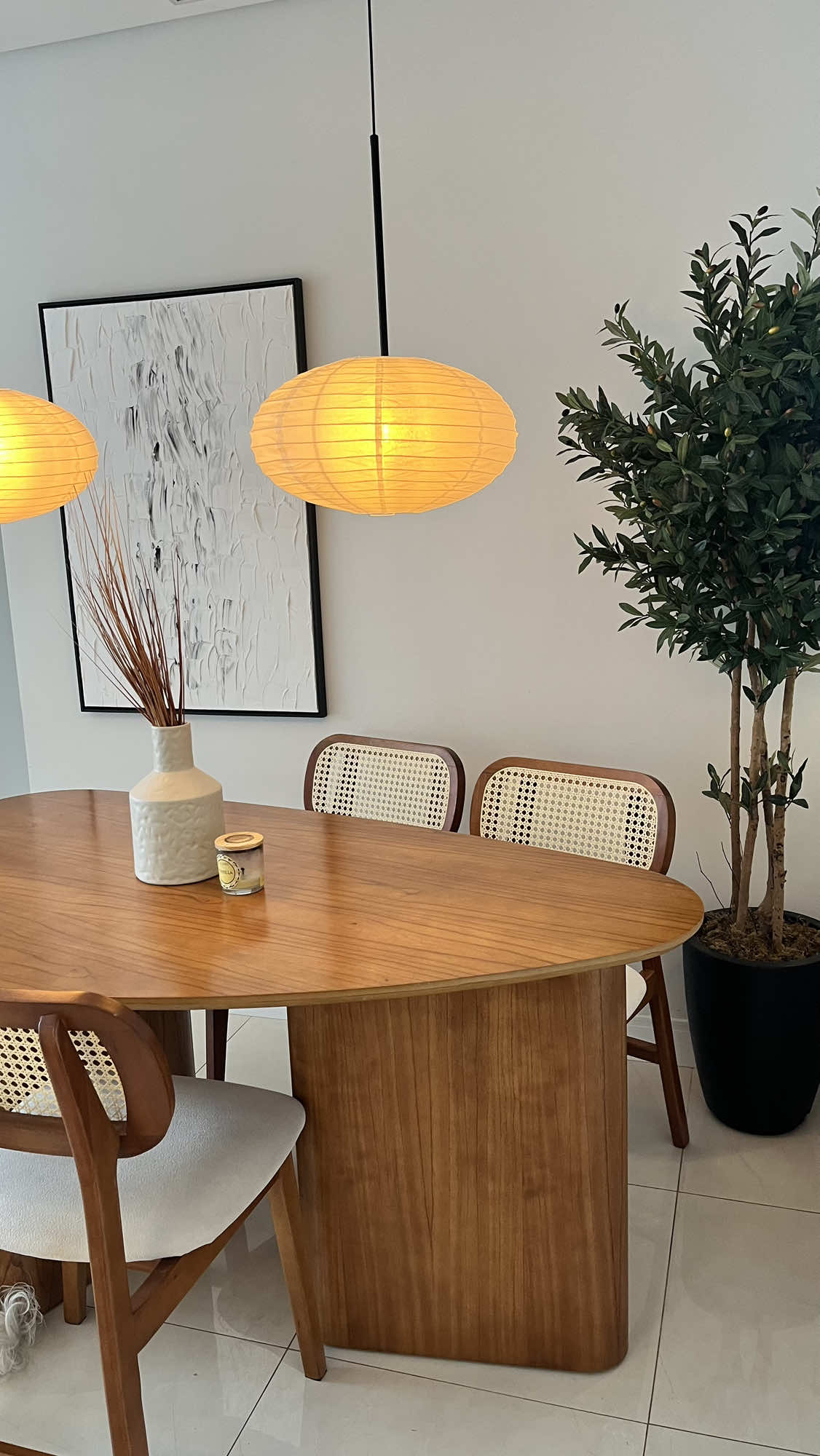 Respondendo a @simonebarbosade Como Montamos nossa luminaria de balão Chinês . . #decoracao #saladejantar #luminaria #balaochines 