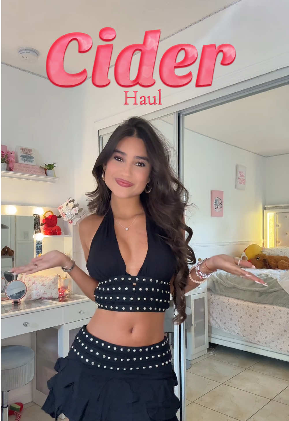LOVE ITTT🌺@Cider #fypツ #foryourpage #tiktokblowthisup #bodytea #hair #set #views #outfitinspo #beachootdinspo #blowthisup #OOTD #outfitideas #cider #ciderhaul #outfitinspo 