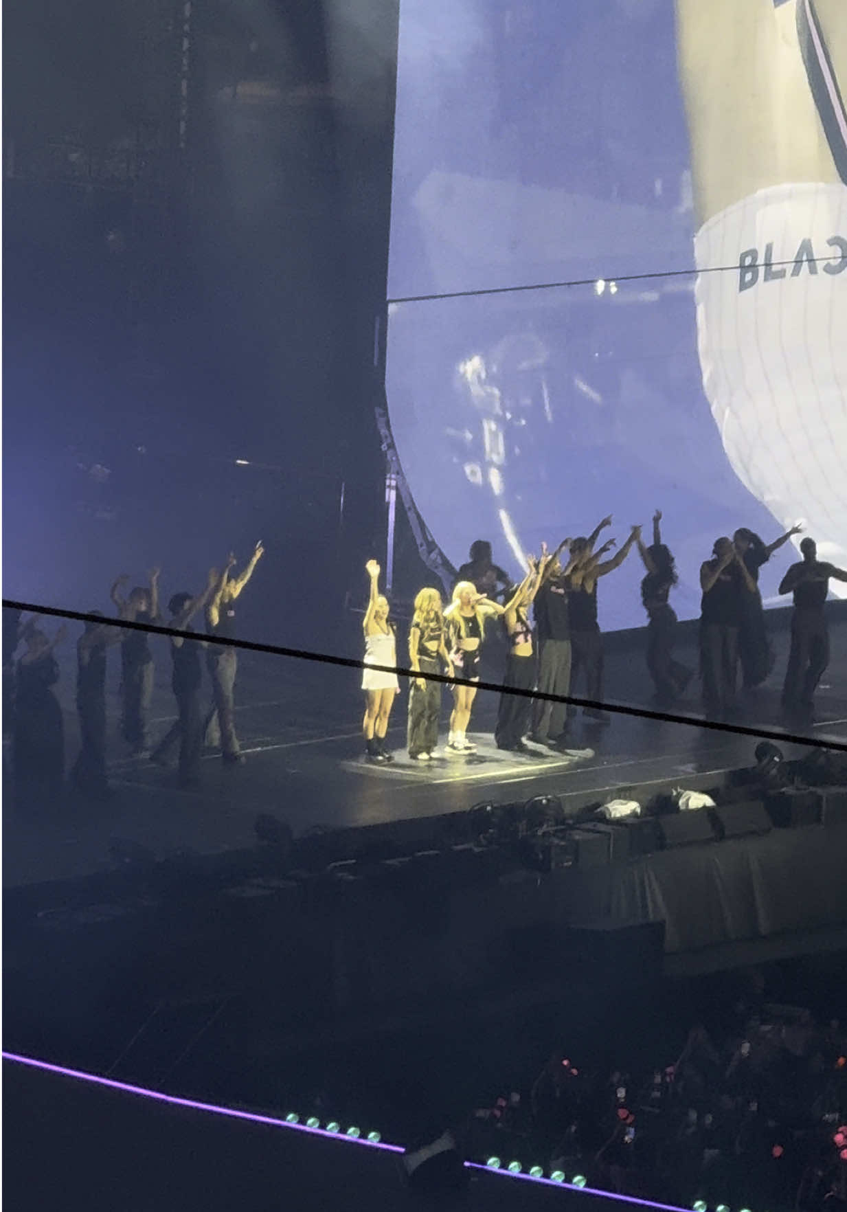 FINAL POST/FINALE: Earthquake (JISOO solo) feat. LISA, JENNIE, ROSÉ!!! haha was so funny and cool to see them do Earthquake for the ending with the four of them!! Thank you again BLACKPINK for such an amazing and incredible concert!! It’s my favorite K-pop concert that I’ve ever gone to!! and of my favorites ever!! The four of them are incredible artists and as a group! They are also one of my favorite artists! Till the next time BLACKPINK!!! BLACKPINK, BLACKPINK BLACKPINK, BLINK BLINK, BLINK!! BLINK FOR LIFE!! 
