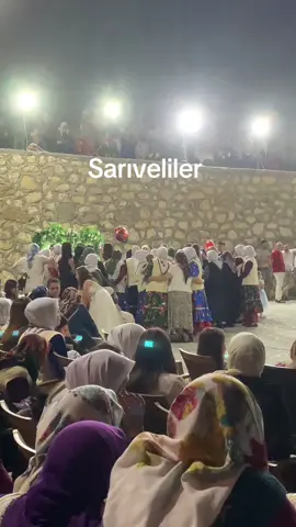 Karaman Sarıveliler de gelinin çehizi (bohçası)#keşfet #sarıveliler #düğün 