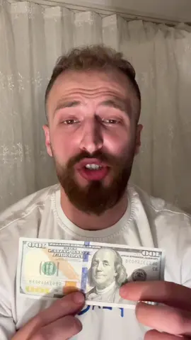 شو بيعنيلكم هادا الشخص ابهرونا بالتعليقات🤣