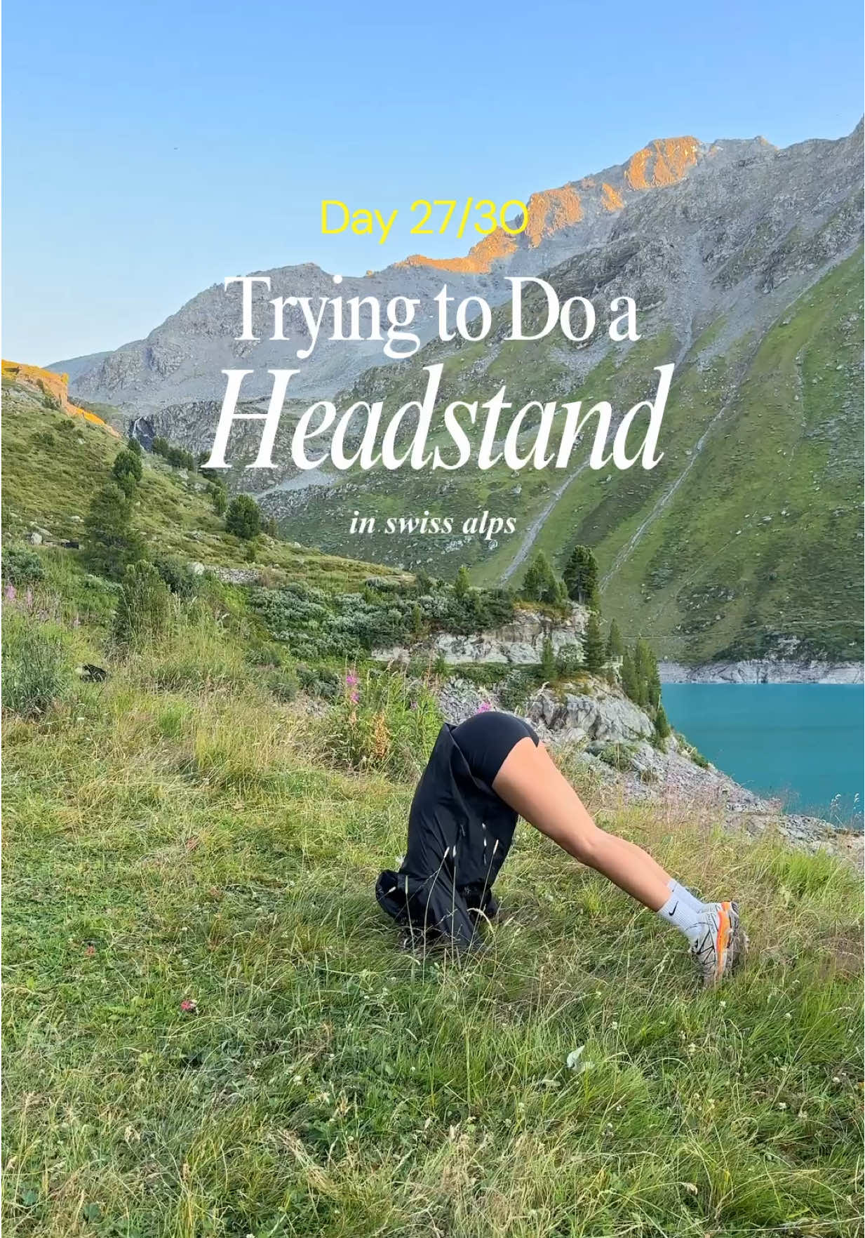 Day 27/30 of trying to do a headstand #headstand #30daychallenge  #yogachallenge