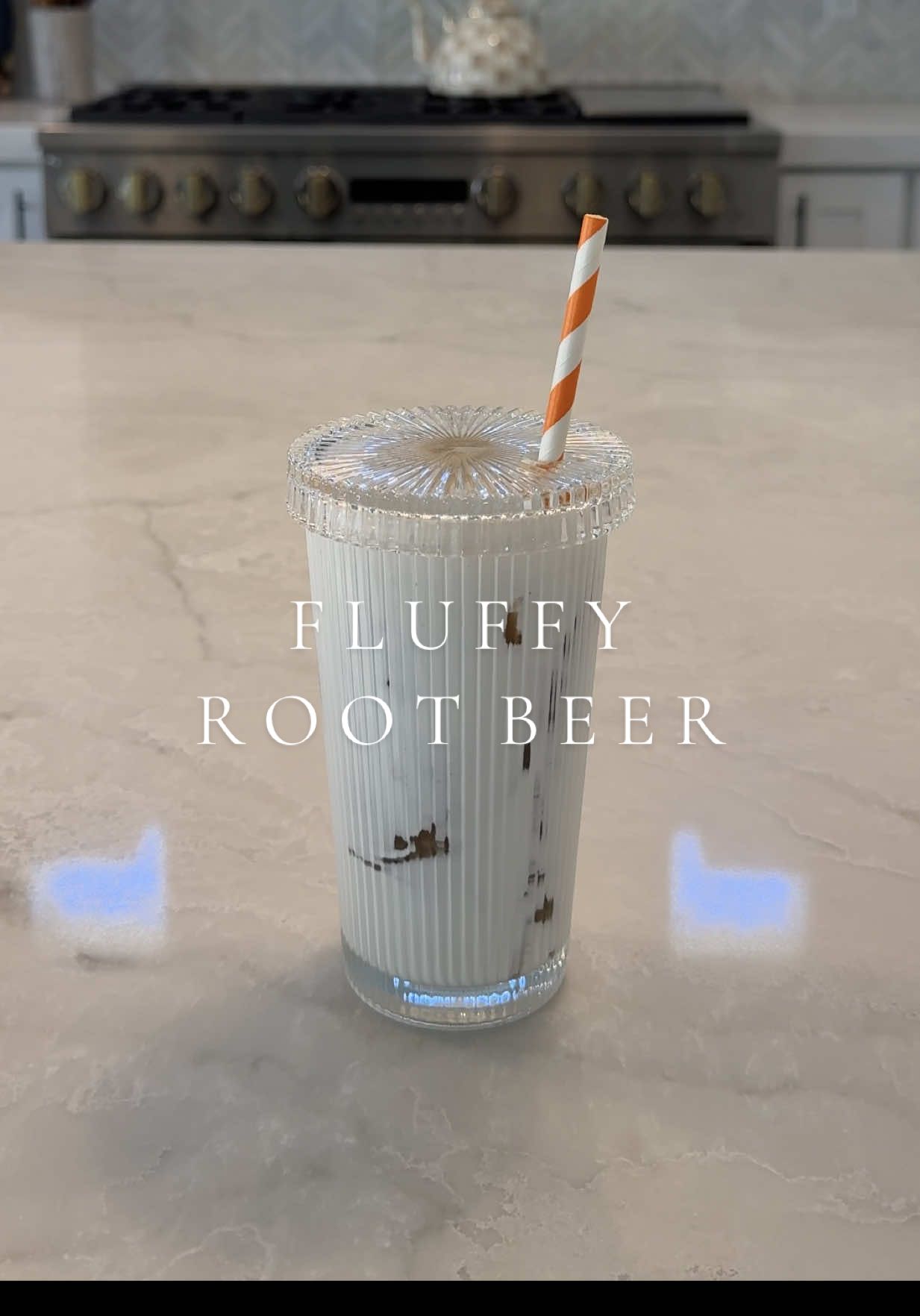 Fluffy root beer 🤎🫧🍺☁️ #drinktok #drinks #marshmallow #rootbeer #rootbeerfloat #marshmallowfluff #fluffycoke #Recipe #drinkrecipe #asmr #restock #restockasmr #dirtysoda 