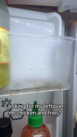 Whoever stole my chicken, burgervillans, find him dead or alive. Bring him to me 😭 #fyp #backwbeni #beni #viral #post #famous #godisgood 