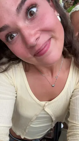 @Olivia Elwood #rushtok #workweek #rushtok2025 #luckyduck #axo 