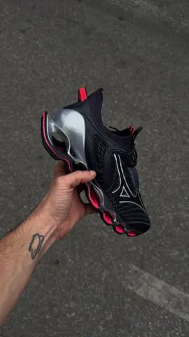 Somos revenda autorizada das maiores marcas do momento ®️ ✨ Qualidade, procedência e os melhores lançamentos do mercado em um só lugar! ✈️🇧🇷 Enviamos para todo o Brasil 🚚 Frete grátis para Belo Horizonte e região (consulte condições) 📲 Fale com a gente pelo WhatsApp: (31) 99311-1022 📍 Visite nossa loja física: Rua dos Guajajaras, 1.555 – Barro Preto, BH / MG Siga-nos e fique por dentro das novidades! 🔥