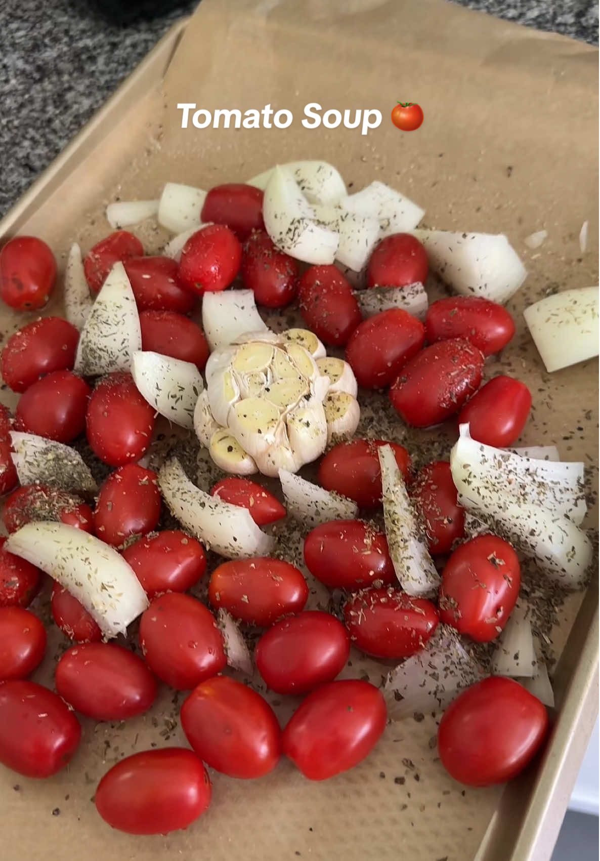 Me estoy tomando en serio esto de ser una stay at home mom 😂 #tomatosoup #sahm #sahmlife #motherhood #motherhoodunfiltered #cooking 