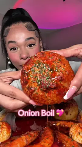 I still lowkey have the shrimp poop in my mouth it’s actually disgusting 😭😭😭 but yall I’ve been learning how to roller skate so does anyone have any tips on how to get better quicker?!  Cause I suck tips at It 💔 BUT I LOVE YALL SO MUCH HAVE A BLESSED DAY 💖💖💖💖💖💖💖💖💖💖💖💖💖💖 #fyp #fypage #foryou #foryoupage #asmr #viral #creatorsearchinsights #eating #mukbang #trending #explore #tiktok #viraltiktok #backtoschool #seafood #onion #onions #onionboil 
