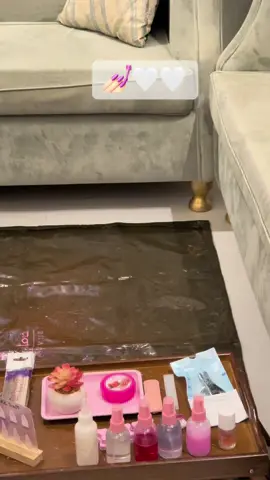 وفيه احلى من الدلع ويجونك للبيت بعد 🫶🏻✨#اكسبلورexplore #خدمة_منزليه #بديكير #الخرج #viral #foryou 