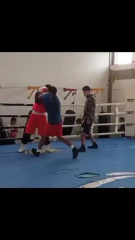 Sparrin de hoy, con el broo no puede faltar #deportista #boxing #box #mejorando 