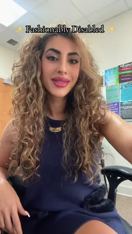 ✨ Fashionably Disabled ✨  I’m literally sooooo excited about this look today I’m OBSESSED 🤩 it’s so comfy and so cute, I got so many compliments from my patients today🥰  hope you like it as much as I do!  #fyp#foryoupage#trending#viral#tiktok#followme#iwanttogoviral#repost#disability#like#fashion#OOTD#fyyyppp#Love#style#perthesdisease#hipdysplasia 