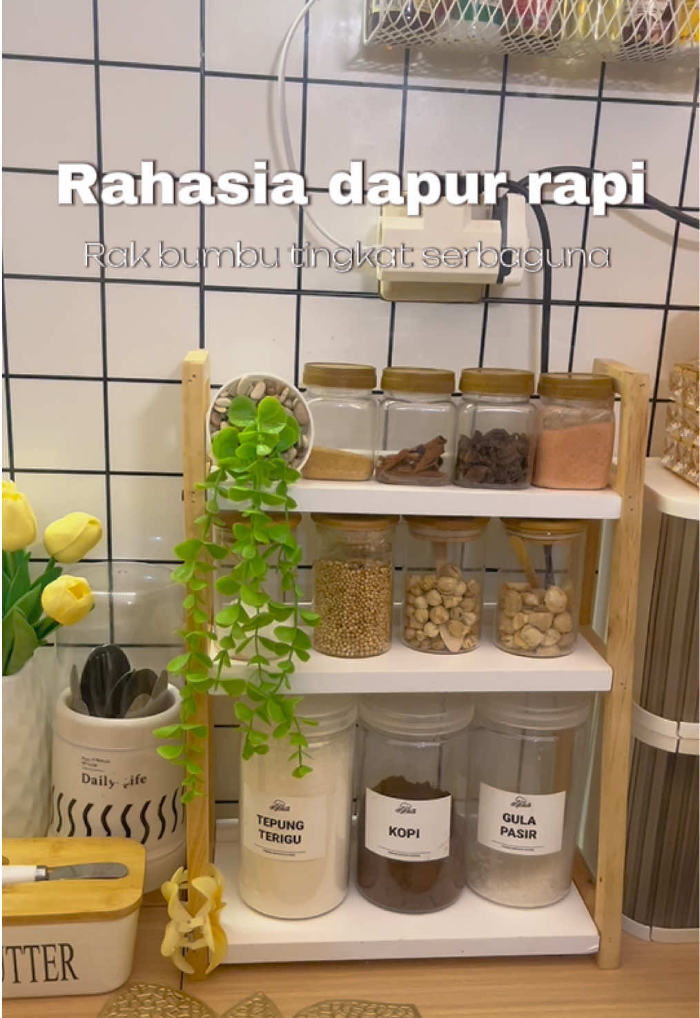 Jgn lupa rak susun buat dapur rapi dan estetik #raksusun #rakbumbuserbaguna #rakserbaguna 