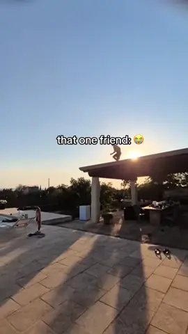 Nothing beats a jet 2 holiday 💀 @Drop A Pin Show (via:@kardelen) 