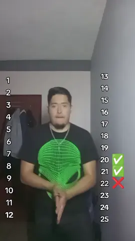 más bien ya me duele la espalda 🥲 #cantasitelasabes🎶🎶 #bajaundedoporcadacancion #chrisalmeyda 