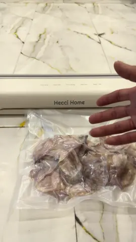 Máy Hút Chân Không , Không Kén Túi HECCI HOME Công Suất 110W Chạy Điện 220V Kèm 2 Bệch Túi Vảo Quản Thực Phẩm Tích Hợp Tính Năng Hút Chân Không Và Hàn Miệng Túi#xuhuong #thinhhanh #giadungtienich 