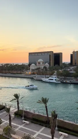 #اكسبلورexplore #explore #مدينة_الملك_عبدالله_الاقتصادية_جدة #يخوت #فيروز 