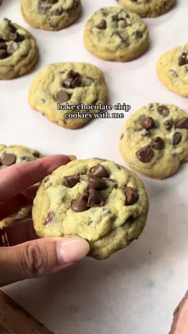 In honor of National chocolate chip cookie day yesterday 🍪 #stillhungry4more #fyp #baking #baker #chocolatechipcookies #chocolatechip #cookierecipe #homebaker 