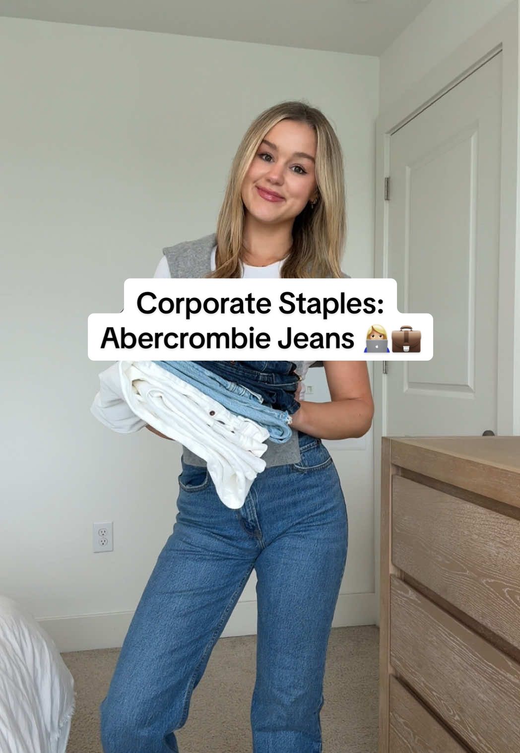 fav Abercrombie jeans for the office 🩵 stackable code DENIMAF for 15% off #corporate #workwear #styling #denim 