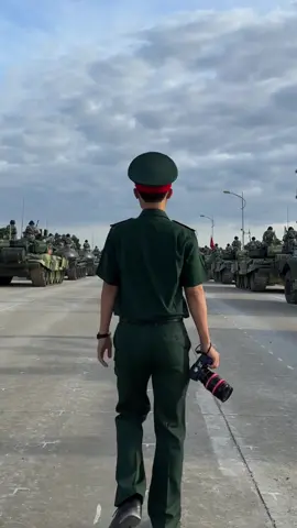 Đu trend triệu view cùng @Chú Bội Đội 37 @Lã Quang Hậu  🇻🇳🇻🇳📸📸 #A80 #qđndvn🇻🇳🇻🇳🇻🇳 #tiemanha80 #fyp 