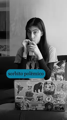 Sobre mi querida Sydney y sus jeans jsjs no empiecen con q lo hubiese publicado antes porque no me da la vida para investigar #feminismo #feminista #sydneysweeney #americaneagle #eugenismo #evaillouz #michelfoucault #umbertoeco